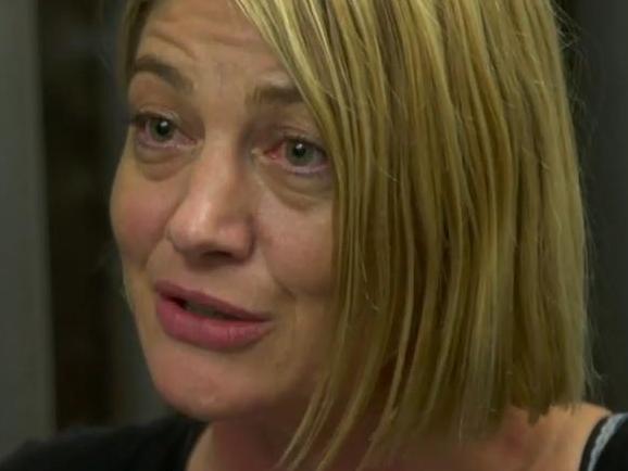 60 minutes episode 24th April, 2016. Tara Brown and Sally Faulkner return home to families. Picture: Channel 9