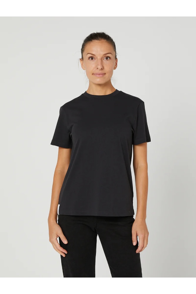 19 Best Black T-shirts for Women