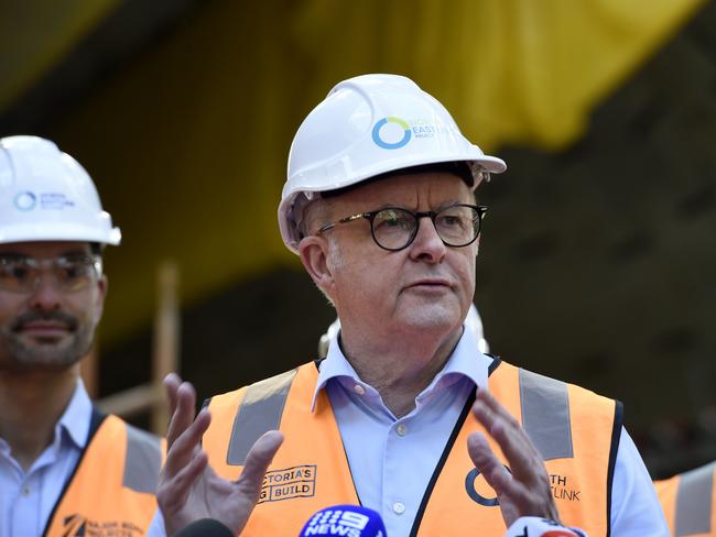 MELBOURNE, AUSTRALIA - NewsWire Photos JUNE 05, 2025: Prime Minister Anthony Albanese speaks at a press conference after touring the North East Project road tunnel under Melbourne. Picture: NewsWire / Andrew Henshaw