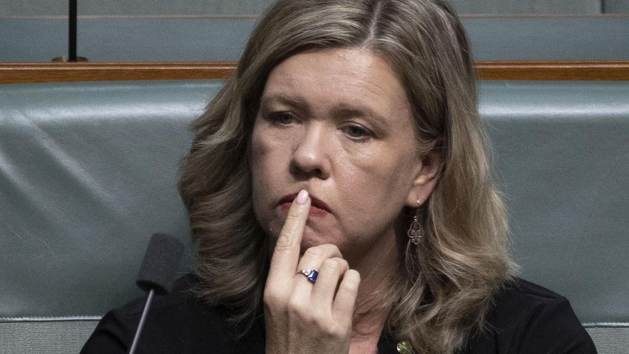 Scott Morrison, robodebt pressure on former PM to leave parliament