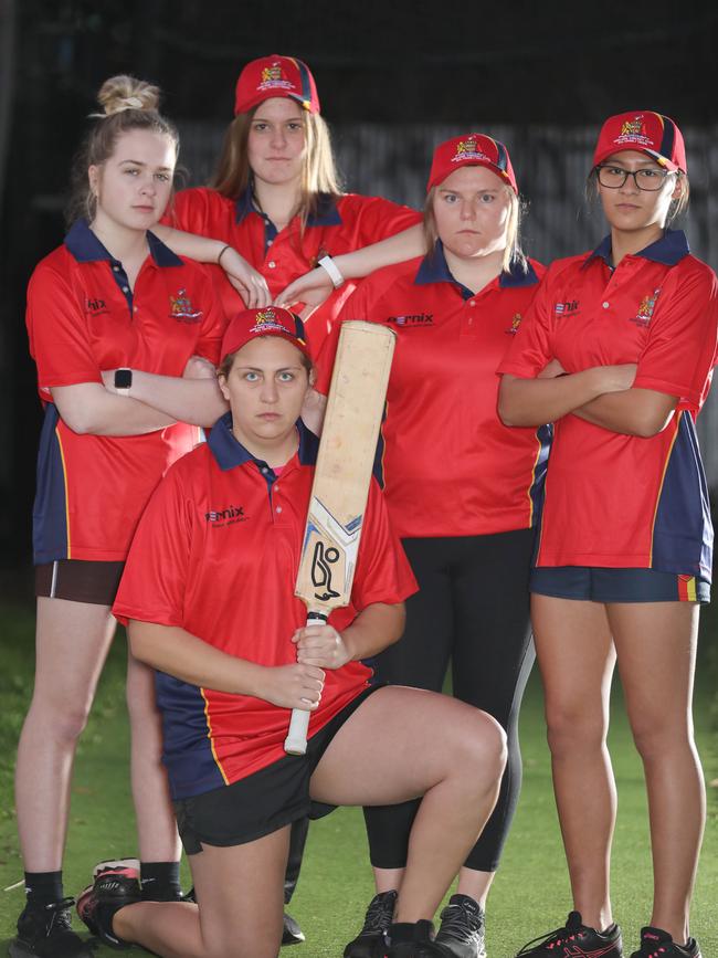 Former Southern captain Jess O'Reilly (front), along with Jasmin Earl, Kaylee Trenerry, Kelly Armstrong, and Callie Wilson at Glandore Oval. The players have switched from the Stingrays to the Buffalos. Picture: Dean Martin