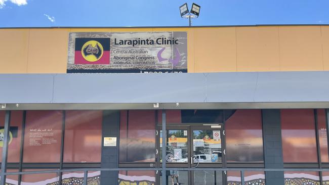 The Central Australian Aboriginal Congress's Larapinta clinic will shut for at least a week due to ‘isolation requirements’.