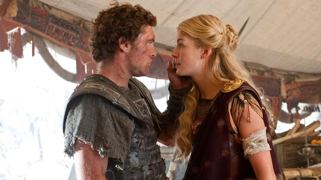 Sam Worthington and Rosamund Pike in Wrath of the Titans.