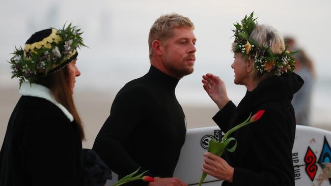 GOLD COAST, AUSTRALIA - JULY 11: Surfer Mick Fanning attends a paddle out in memory of Alex 'Chumpy' Pullin on July 11, 2020 in Gold Coast, Australia. Australian Winter Olympic Games Snowboarder Alex 'Chumpy' Pullin died on Wednesday 8 July in a drowning accident while spearfishing at Palm Beach on the Gold Coast, aged 32. (Photo by Chris Hyde/Getty Images)