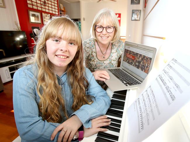 CAREERS COVER: Marion Jones is helping to guide her daughter Hannah Jones 14yrs, who currently is hoping to pursue music after high school, Grange, on Thursday, July 18, 2019 - Photo Steve Pohlner