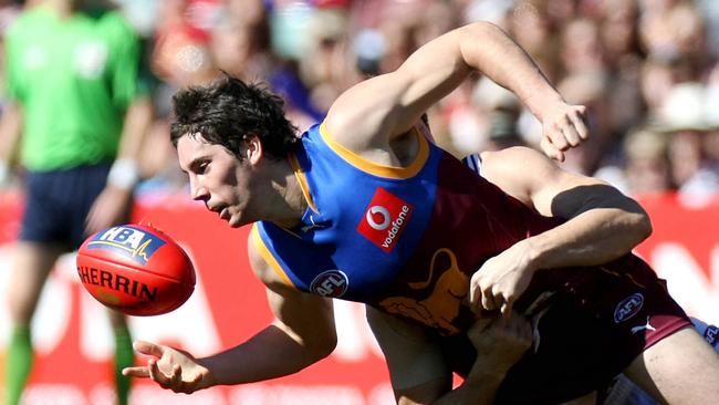 Michael Rischitelli in action for the Lions against the Saints.