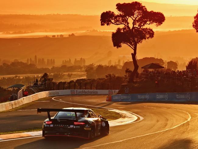 Porsche at the Bathurst 12 Hour