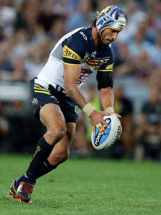 Thurston get set to kick a golden point field goal in extra time. Picture Gregg Porteous