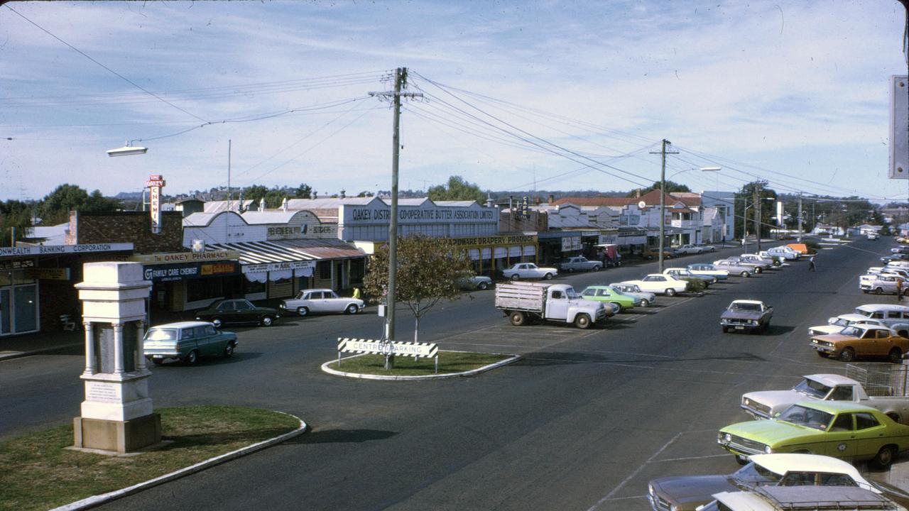 The town of Oakey in 1975.