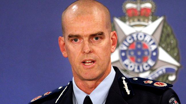 Former Victorian Police Commissioner Simon Overland spoke of Lawyer X’s “apparent psychological or psychiatric dysfunction” in secret hearings about her use as a police informer.