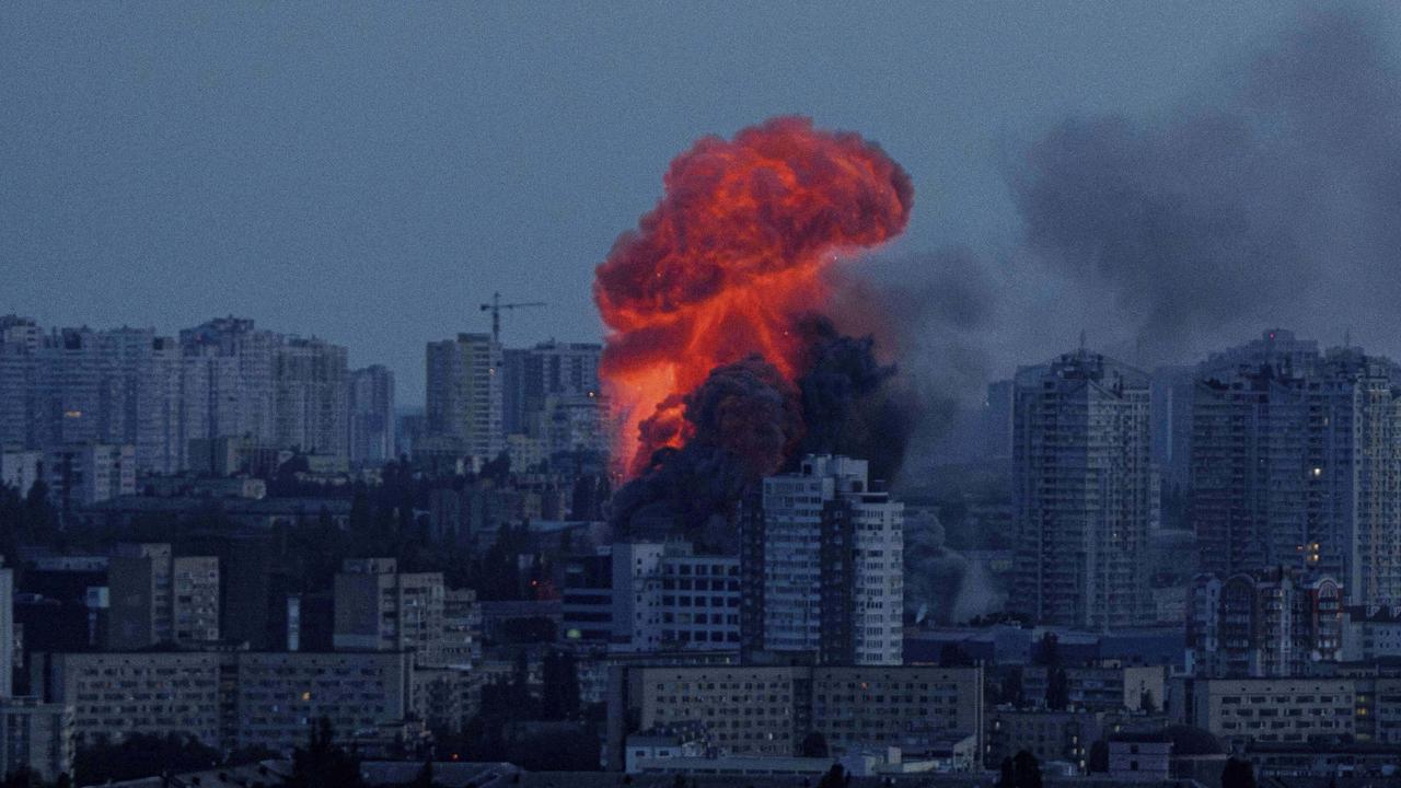 WATCH: Ukraine takes out Russian missile launcher