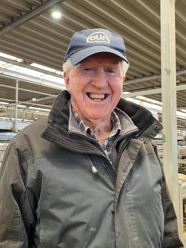 Commission buyer Graeme Ward featured prominently on the early pens at the Omeo Hereford sale.