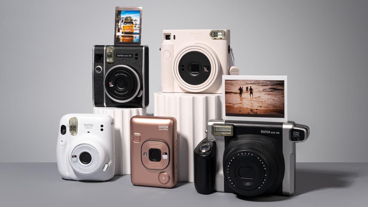 Fujifilm Instax Wide 300 starter kit Instant photo Camera