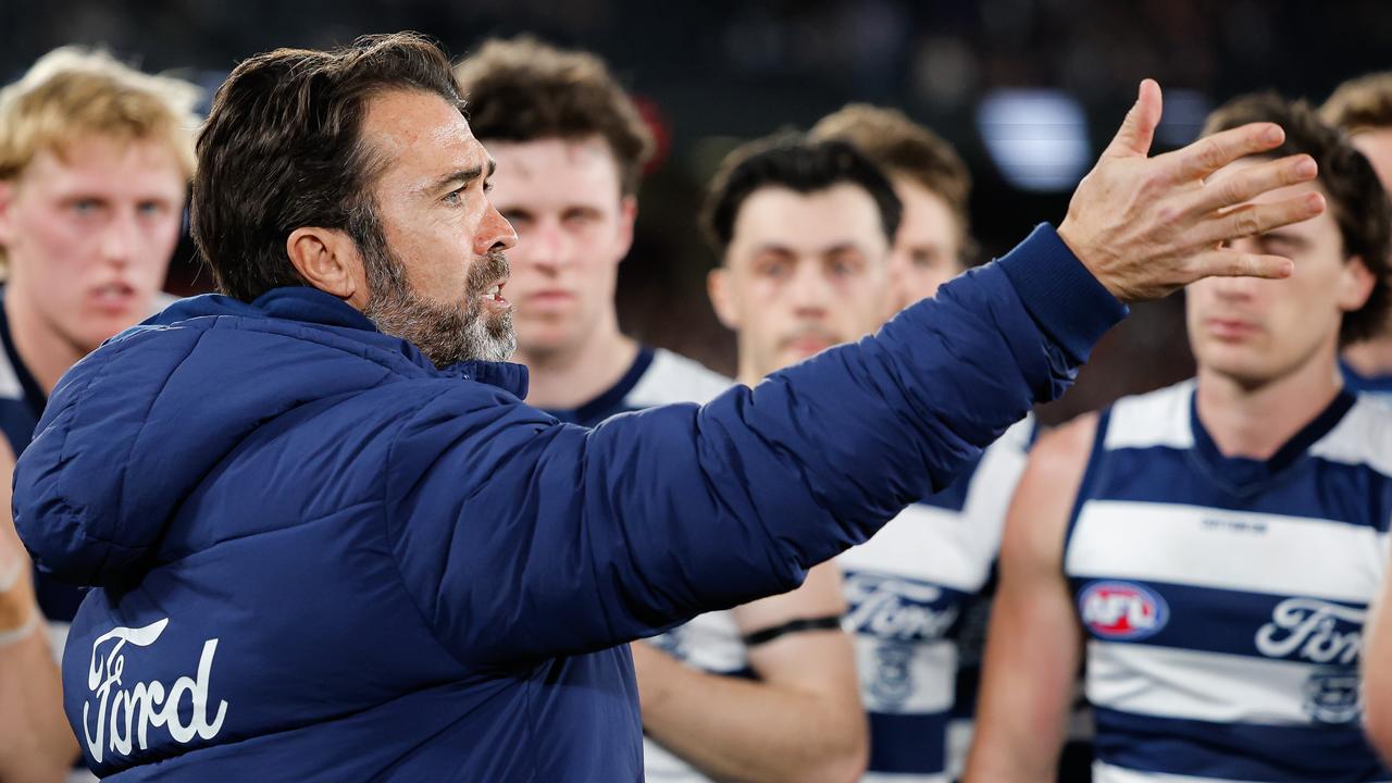 MELBOURNE, AUSTRALIA - AUG 17: Chris Scott, Senior Coach of the Cats addresses his players during the 2024 AFL Round 23 match between the St Kilda Saints and the Geelong Cats at Marvel Stadium on August 17, 2024 in Melbourne, Australia. (Photo by Dylan Burns/AFL Photos via Getty Images)