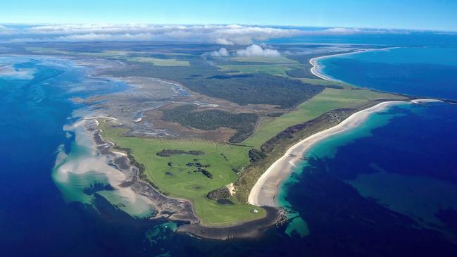 Robbins Island, far northwest Tasmania, where there are plans for a 100-turbine wind farm. Credit: Bob Brown Foundation.