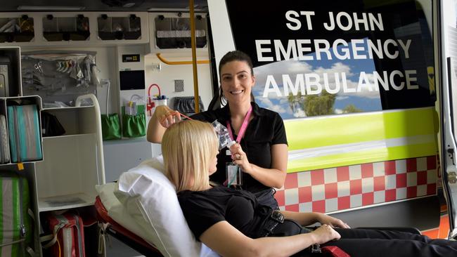 Award-winning Charles Darwin University paramedicine lecturer Amy McCaffrey will provide a rare glimpse of life as a paramedic at the University’s Alice Springs Open Day.