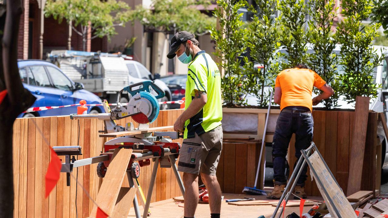 While 8970 skilled foreign workers arrived in Australia in April another 9230 departed, creating a loss of 260 foreign skilled workers. Picture: NCA NewsWire/Sarah Matray