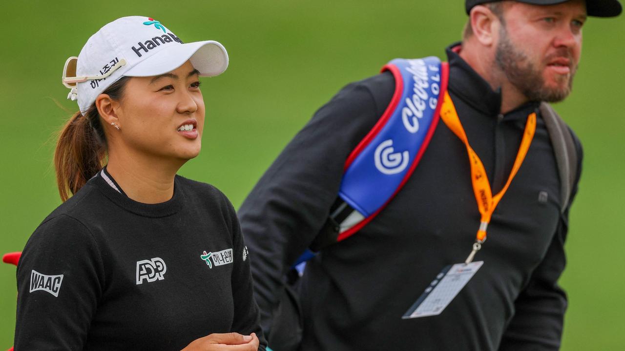 Minjee Lee Four Shots Off The Lead After Us Open First Round The