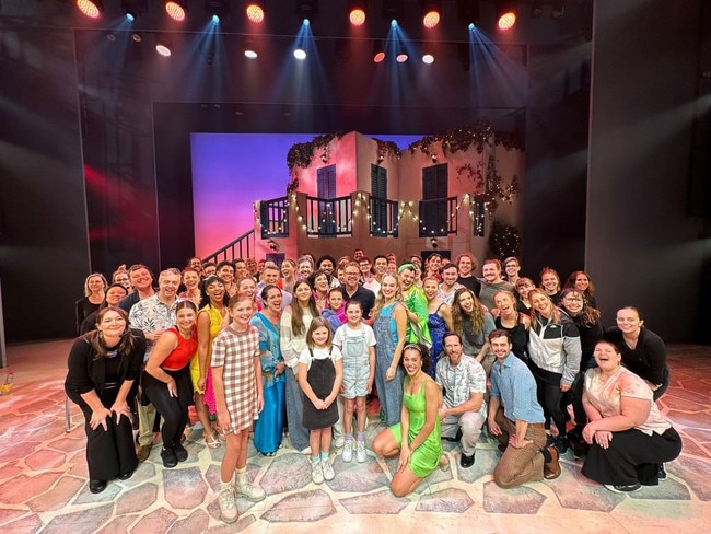 Matt Damon and his daughters visiting the cast and crew of Mamma Mia! The Musical at Brisbane's QPAC. Photo: QPAC.