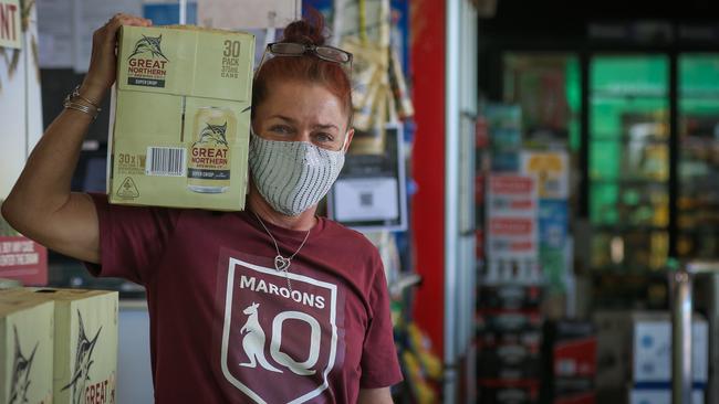 Bottlo manager Terri -Lee Grills as Katherine goes into lockdown due to COVID 19 restrictions. Picture: Glenn Campbell