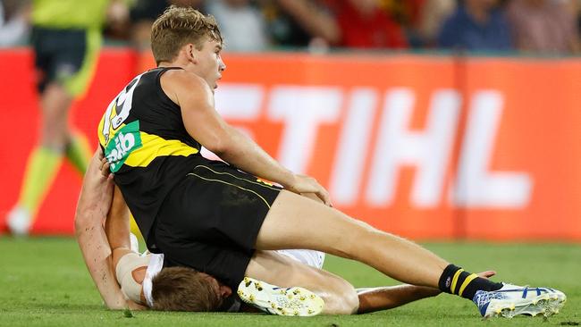 Tom Lynch was fined for kneeing St Kilda defender Dougal Howard.