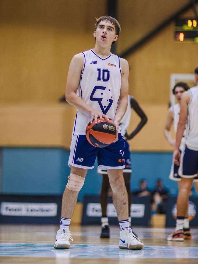 Sonny Maxwell in action for Victoria Country at the 2024 Basketball Australia U18 National Championships. Picture: Taylor Earnshaw