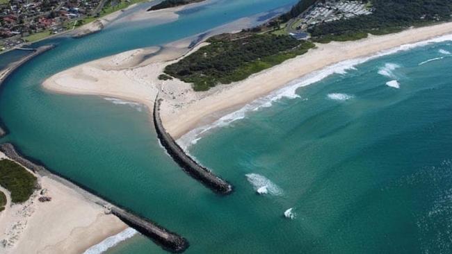 The entrance to Lake Illawarra which has two breakwalls, which a lot of people are calling for at The Entrance. Picture: supplied