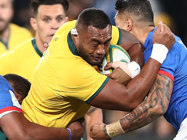 SYDNEY, AUSTRALIA - SEPTEMBER 07: Sekope Kepu of the Wallabies Is tackled during the International Test match between the Australian Wallabies and Manu Samoa at Bankwest Stadium on September 07, 2019 in Sydney, Australia. (Photo by Mark Metcalfe/Getty Images)