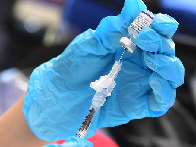 US approves Pfizer jab for 5yos