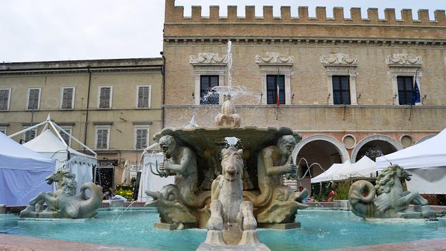 Fair Day in Pesaro, Italy. Picture: Flickr/Pedro