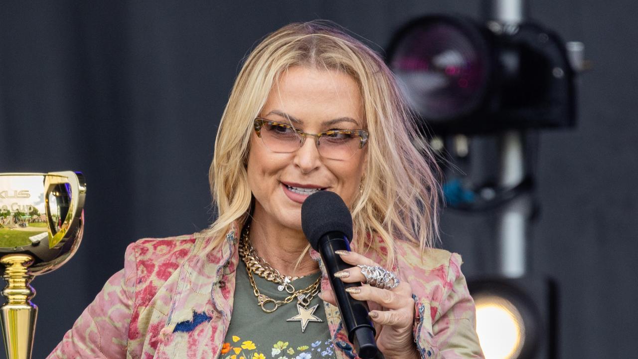 ‘I can’t see’: Surprising truth behind Anastacia’s signature sunglasses