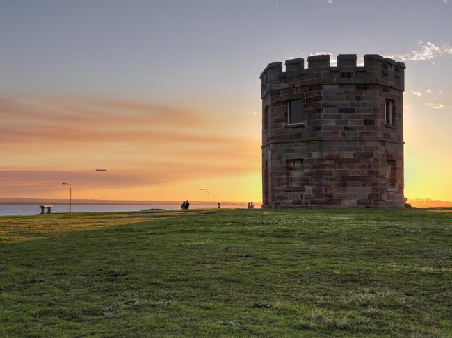 The watchtower at La Perouse was erected around 1820 where soldiers stood watch for smugglers and stray ships. It’s currently unused.