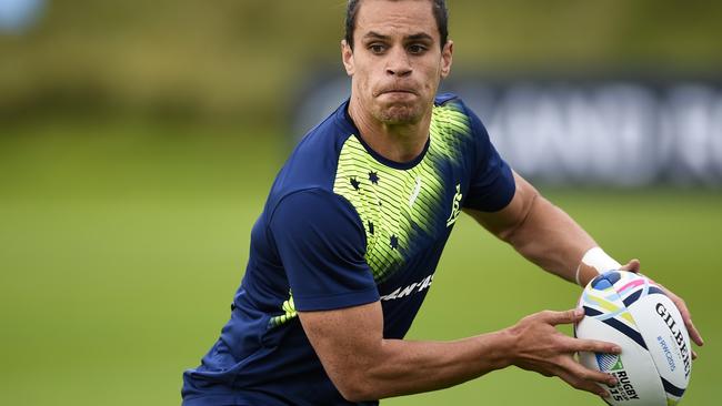 Australia's centre Matt Toomua attends a training session, on September 15, 2015 at the University of Bath, three days before the opening match of the Rugby World Cup 2015 between England and Fidji at Twickenham stadium. AFP PHOTO / MARTIN BUREAU