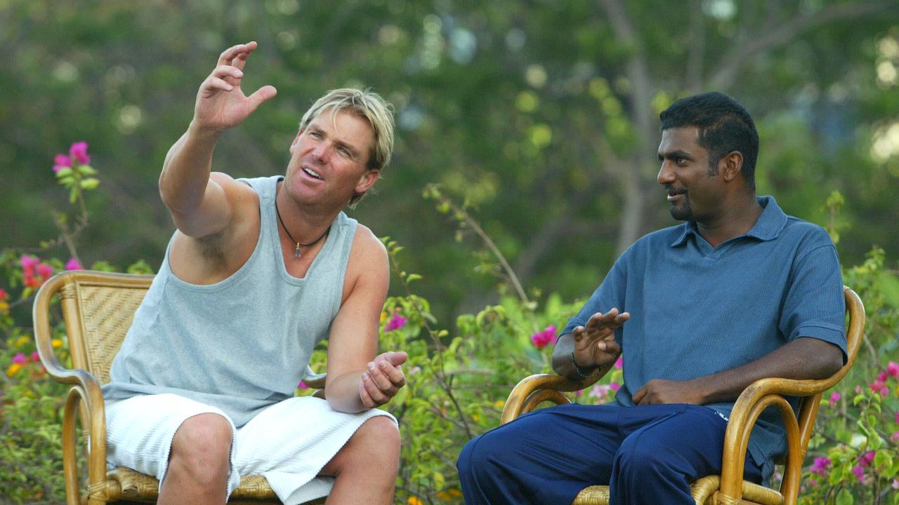 Test bowling greats Shane Warne and Muttiah Muralitharan discuss bowling tips on eve of their head to head battle in first Test in Colombo in 2004.