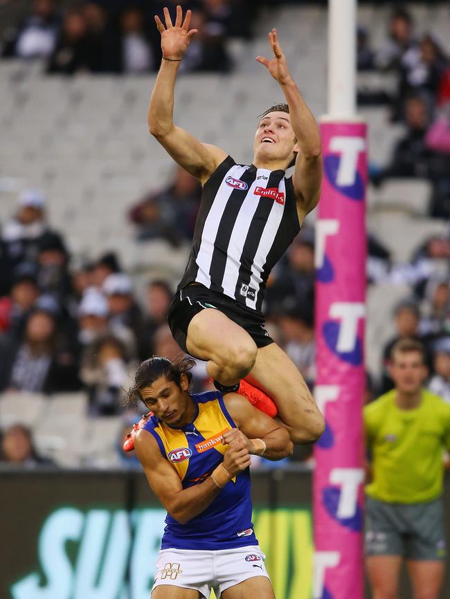 Darcy Moore takes an outstanding mark. Picture: Getty Images