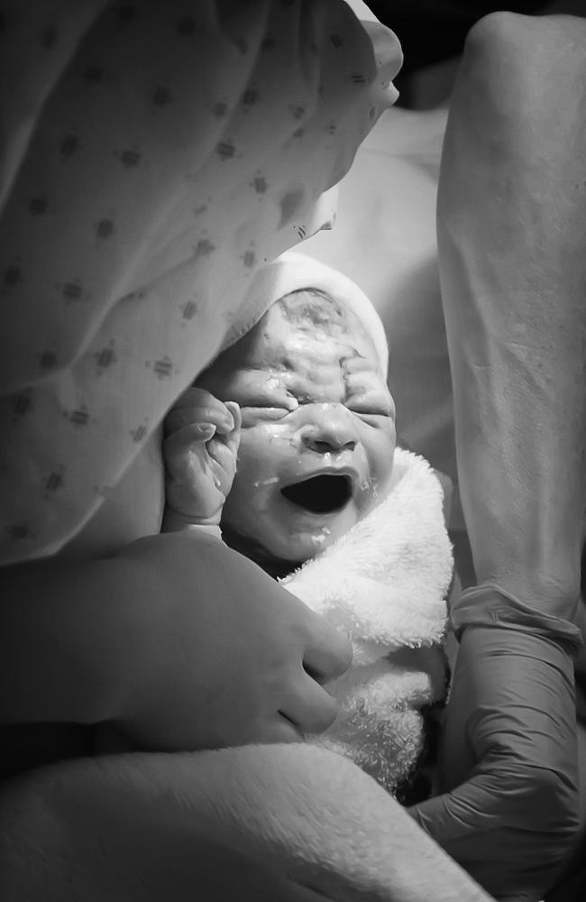 Birth Photography of Nathan Macdonald. Picture: Jes Jackson at Ittybitty Photography Hobart. 