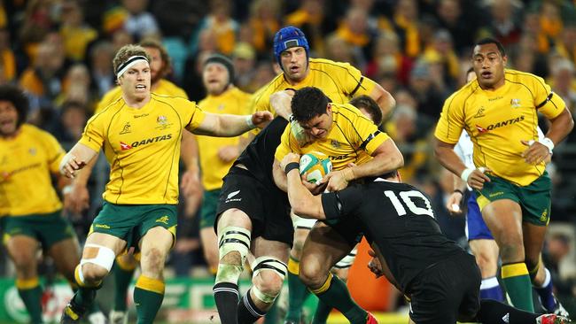 Fainga'a was known as a tough and tenacious competitor. Photo by Mark Nolan/Getty Images.