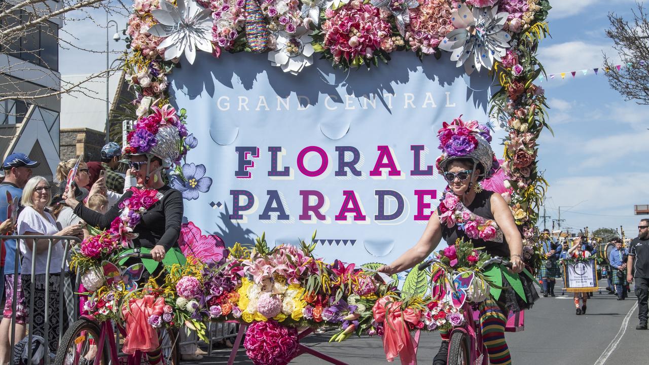 Opening of the Grand Central Floral Parade. Saturday, September 17, 2022. Picture: Nev Madsen.