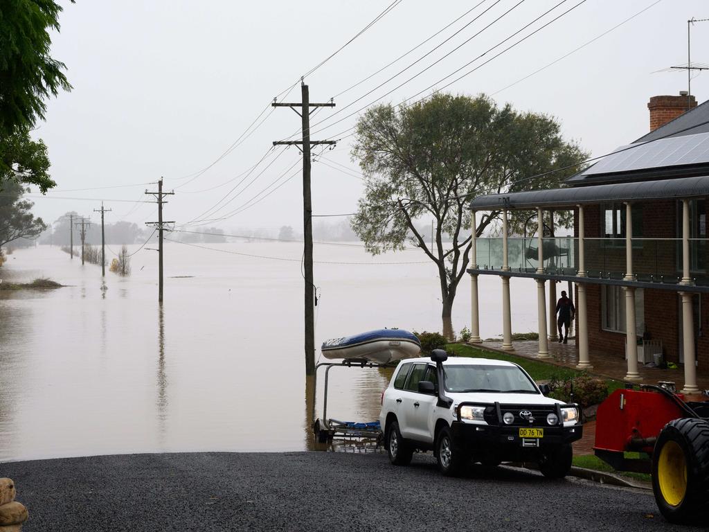 Body Of A Missing Man Found In A Car Submerged In Floodwater In Central 