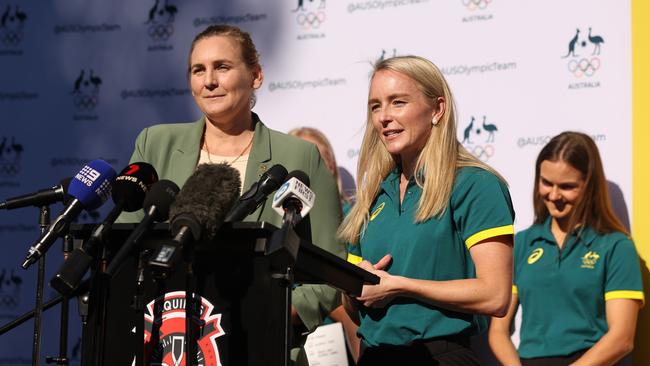 Hockeyroos player Jane Claxton with Deputy Chef de Mission Bronwen Knox. Picture: Getty Images