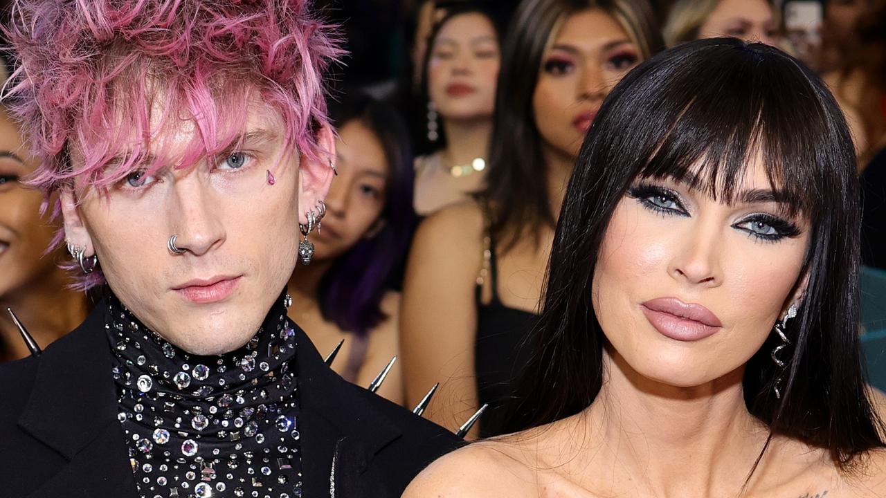 Machine Gun Kelly dit qu’il a tenté de se suicider alors qu’il était au téléphone avec Megan Fox