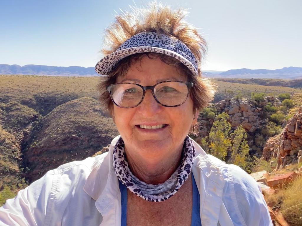 Rockhampton's Bernadette Wallace will clock up her 300th parkrun this weekend, having done 46 of them while undergoing cancer treatment.