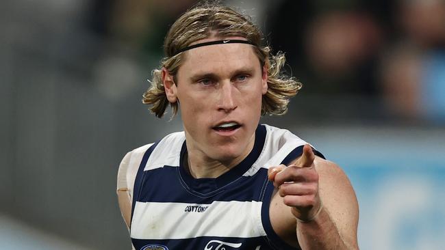 MELBOURNE, AUSTRALIA - July 15. AFL.     Mark Blicavs of the Cats after kicking a 1st qtr goal during the round 18 AFL match between Geelong and Essendon at GMHBA Stadium, on May 27, 2023, in Geelong, Australia. Photo by Michael Klein.