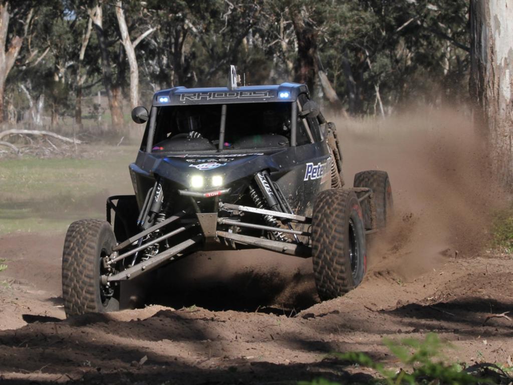 Centralians David Fellows And Jack Rhodes Bid To Regain Finke Desert 