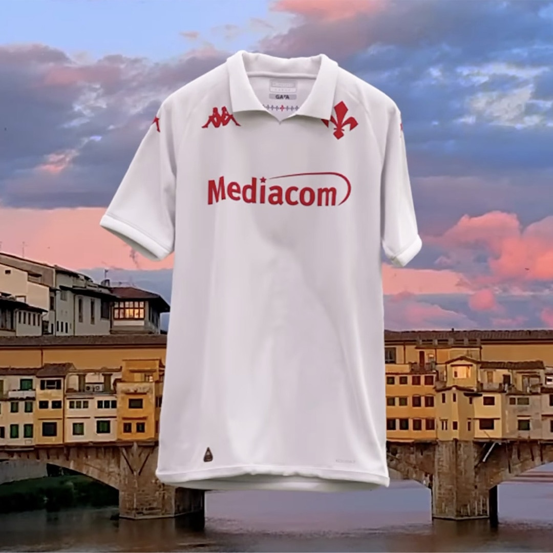 <h3>4. Fiorentina Away</h3><p>&nbsp;</p><p>Always the home of very tidy kits, Fiorentina&rsquo;s away kit is inspired by the romance of Florence. All-white, with a small red cross and matching red sponsor, it&rsquo;s something worthy of a Medici. Wear it with a set of stonewashed jeans, and you&rsquo;re set.</p><p class="button-common"><a title="Shop the Fiorentina jersey" href="https://www.fiorentinastore.com/au/match-kits/away-kit-2024-25" target="_blank" data-cta="Shop the Fiorentina jersey" data-editable="true">Shop the Fiorentina jersey</a></p>