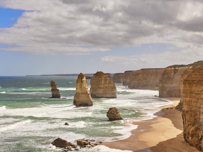 Tourism Australia 12 Apostles Helicopters.Escape 4 February 2024Take A TourPhoto - Visit Victoria