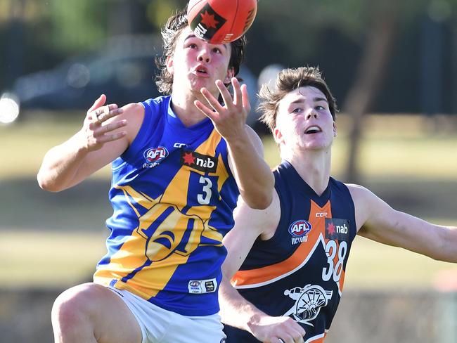 Eddie Ford of Western Jets (left) and Brodie Newman.of Calder Cannons in contest during the NAB League footy match at Highgate Recreation Reserve, Craigieburn, Melbourne, Saturday, April 6, 2019. NAB League footy: Calder Cannons v Western Jets. (AAP Image/James Ross) NO ARCHIVING