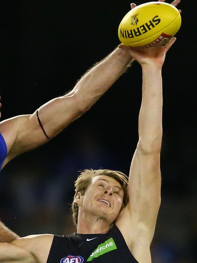 Daniel Gorringe competes in the ruck for Carlton. Picture: Scott Barbour/Getty Images