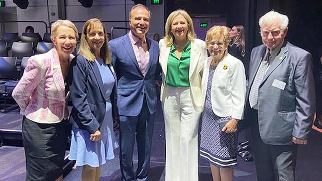 Di Farmer, Vanessa Fowler, Reza Adib, Annastacia Palaszczuk and Geoff and Priscilla Dickie at the 2022 Cabinet Christmas reception, held at the Thomas Dixon Centre