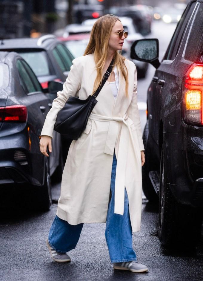 33 Chic, Oversized Handbags to Channel Your Inner Mary Poppins